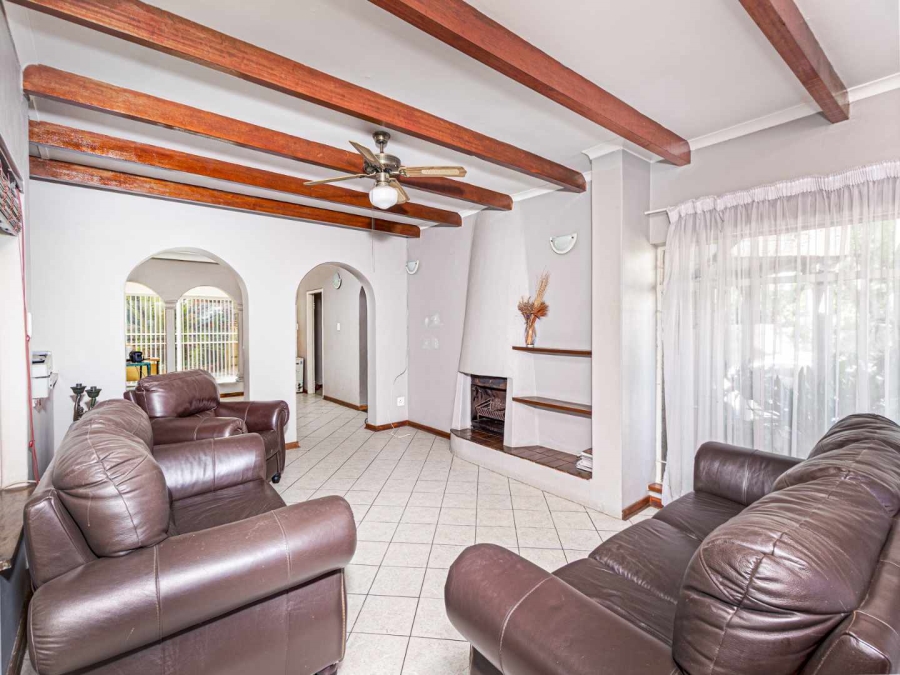 4 Bedroom Property for Sale in Schoemansville North West